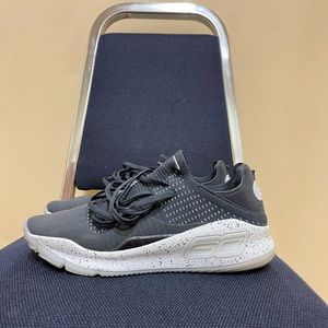 Under armour curry 4 low basketball shoes